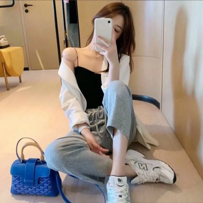红色地毯黑色梦